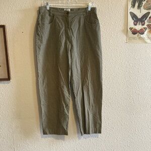 G.H. Bass & Co. Vintage Green and White Casual Pants